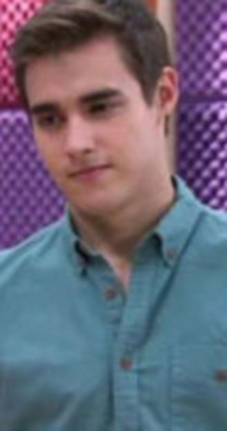 102921838_EGGIWAC3 - 02a Leon - pmv