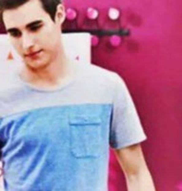 102921842_QOMLPTZ3 - 02a Leon - pmv