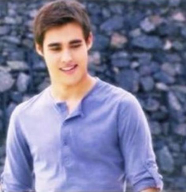 102921873_SDEMZIA3 - 02a Leon - pmv