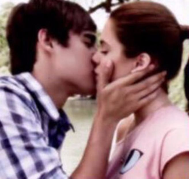 102923475_ZVCXHSP3 - 03a Leonetta - pmv