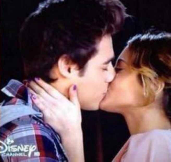 102923478_OXPONJQ3 - 03a Leonetta - pmv