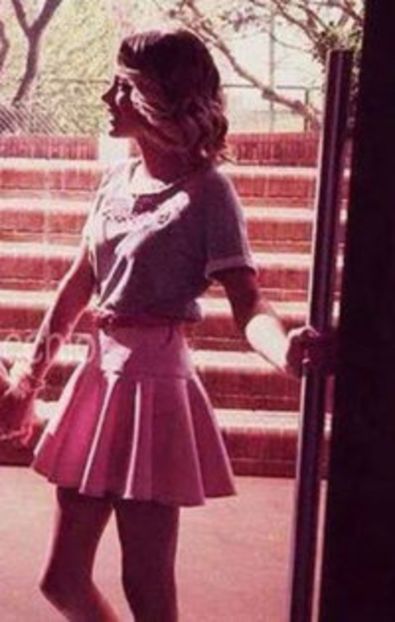 102923504_YUKTTVS - 01a Violetta - pmv