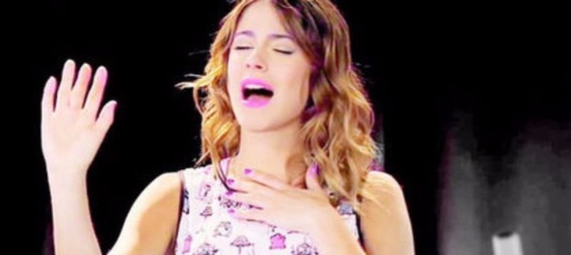 102923561_RLMYXRU3 - 01a Violetta - pmv