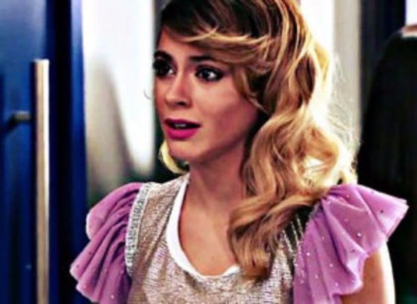 102923606_XDANGTN3 - 01a Violetta - pmv