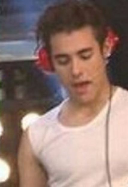 102923499_OMTJPNG3 - 02a Leon - pmv