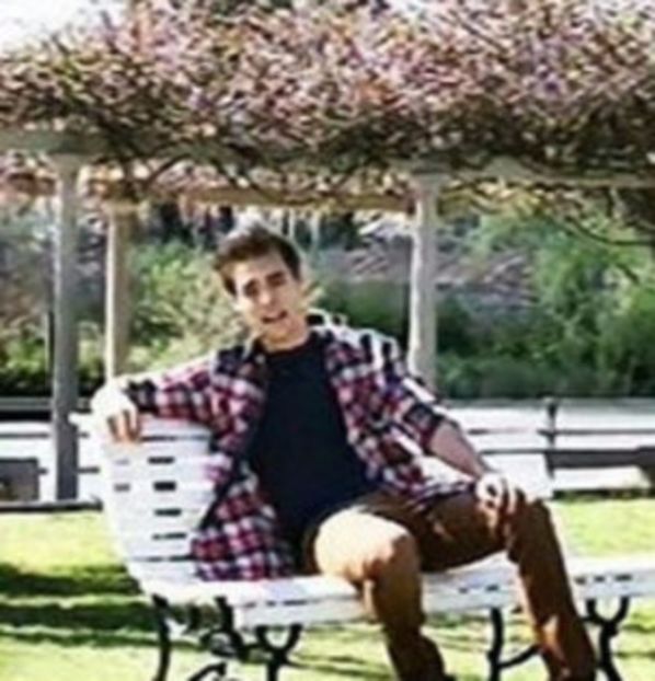 102923613_OLYGMCF - 02a Leon - pmv