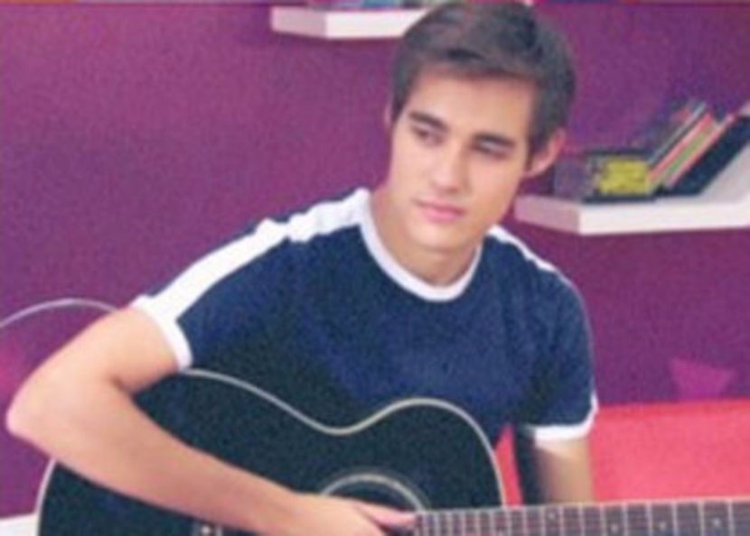 102923625_EMXIYRM3 - 02a Leon - pmv