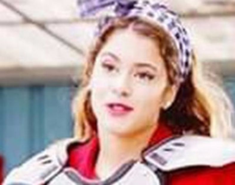 102924331_MSRLNZY - 01a Violetta - pmv