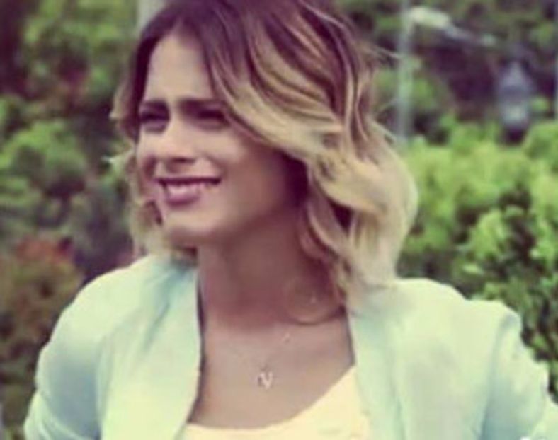 105090757_AMSGDUY - 01a Violetta - pmv