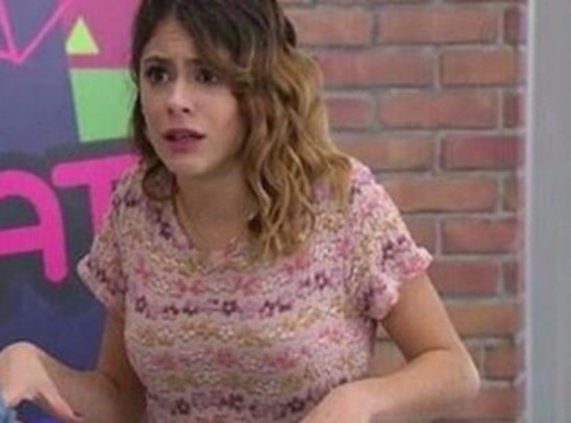 105090887_UNIFREK3 - 01a Violetta - pmv