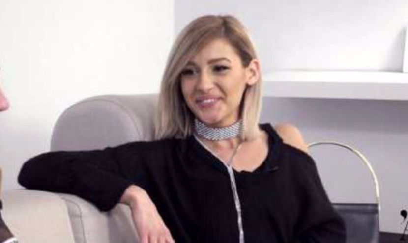 bandicam 2017-03-08 20-10-10-972 - a Alina - Ali poze noi dar puse recent 07