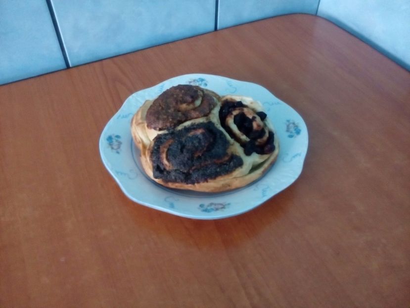 Melc cu nuca, mac și vișine+stafide - Culinar 3