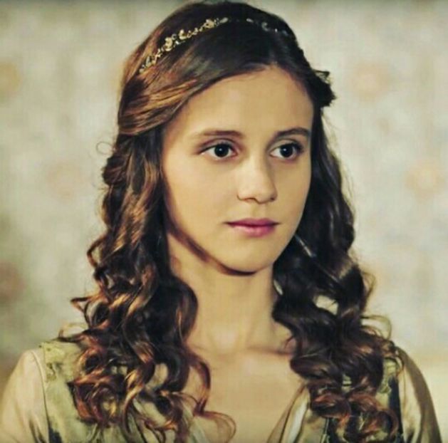 Meleki Hatun (Ahsen Eroğlu) - Kosem Sultan