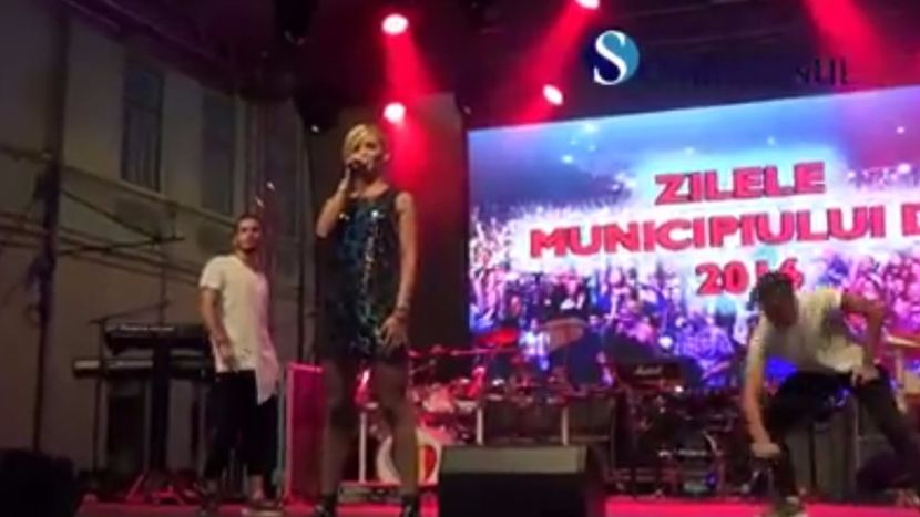 bandicam 2017-03-11 19-09-15-193 - a Alina - Ali poze noi dar puse recent 07