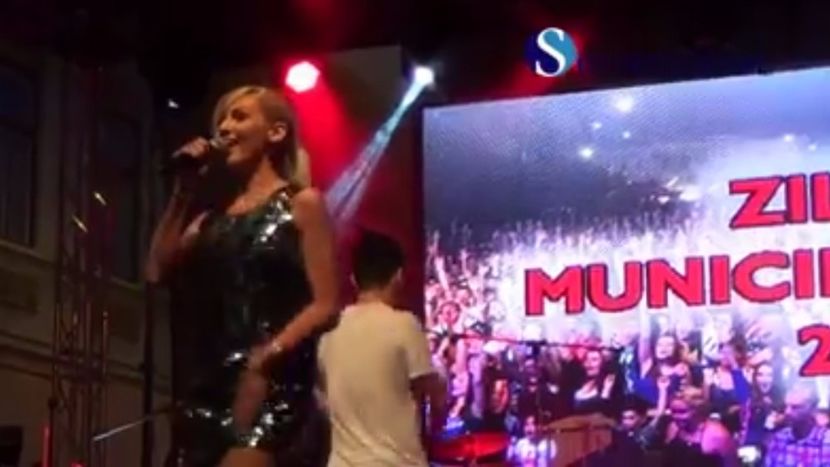 bandicam 2017-03-11 19-09-36-460 - a Alina - Ali poze noi dar puse recent 07