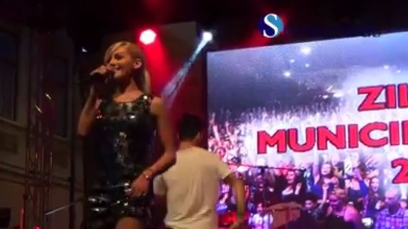 bandicam 2017-03-11 19-09-36-672 - a Alina - Ali poze noi dar puse recent 07