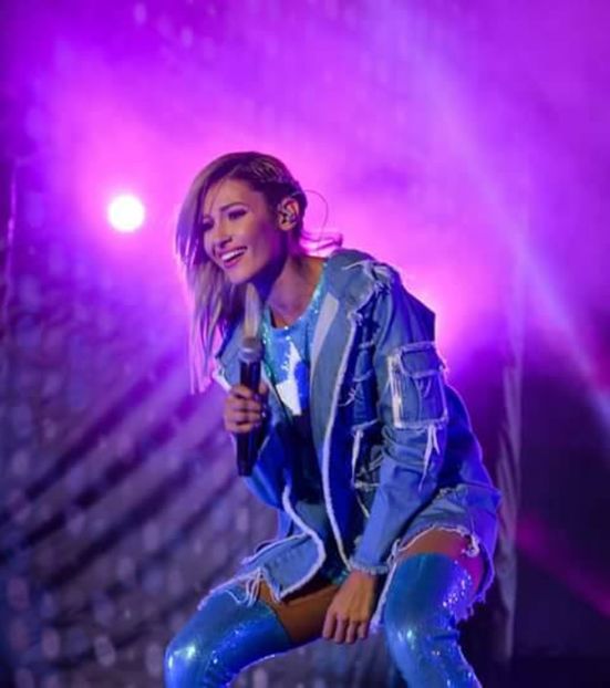  - a Alina - Ali poze noi dar puse recent 07