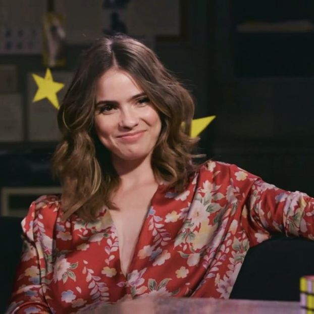 Czwh_-hW8AEpqxw - shelley hennig