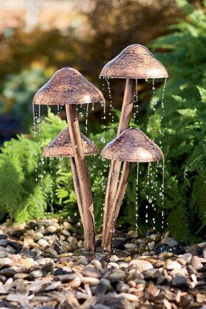 garden-furnishings-failed-fountain-creative-garden-ideas - Ferro - lamiera traforata