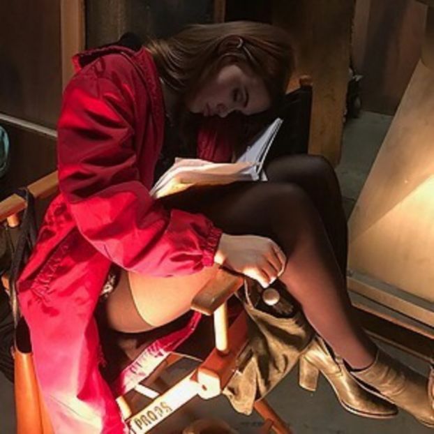 large (11) - holland roden
