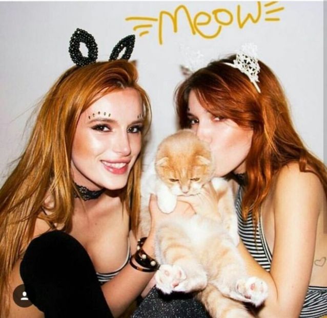 large (10) - bella thorne