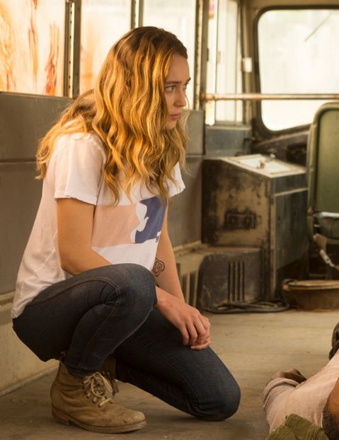 large (15) - alycia debnam