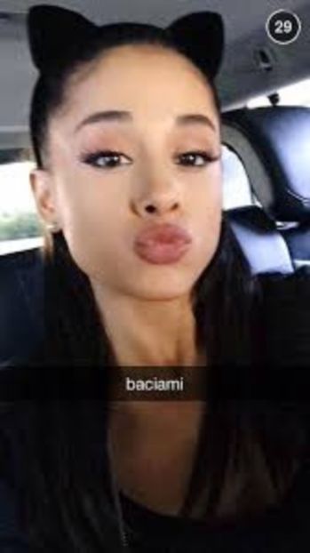 images (3) - SNAPHAT Ariana Grande