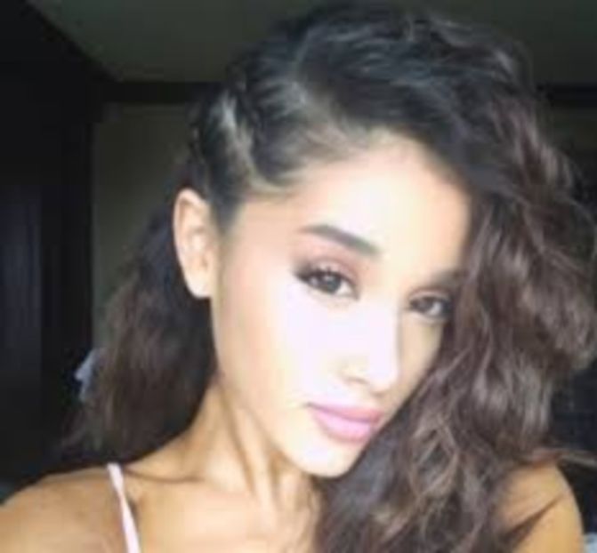 images (12) - ARIANA GRANDE