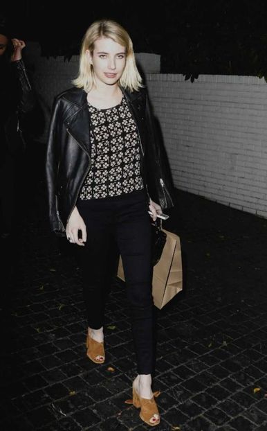 emma-roberts-leave-chateau-marmont-in-los-angeles_122041331 - emma roberts s