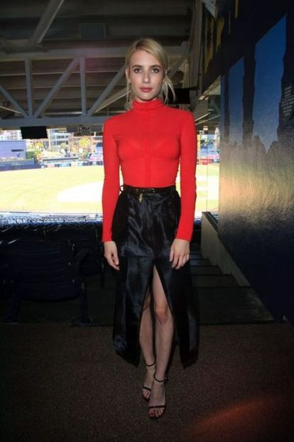 large (30) - emma roberts s