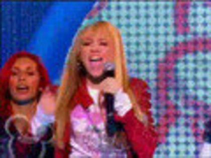 media-v551446qyt5b3m31180445359Med - Versuri Hannah Montana Lifes What You Make It