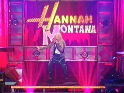 4390 - Versuri Hannah Montana Who Said