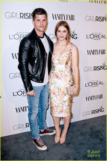 holland-roden-max-carver-kiersey-clemons-dj-night-vf-party-02 - teen wolf cast