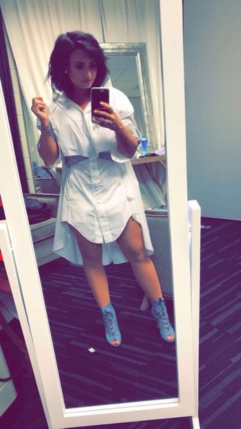 large (6) - demi lovato
