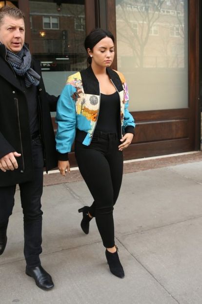 large - demi lovato