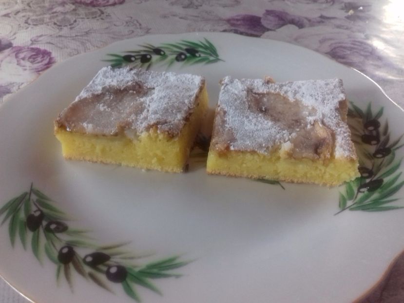 Prăjitură cu mere și iaurt - Retete 1