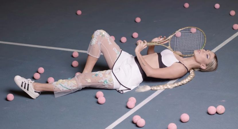 bandicam 2017-03-23 20-42-45-192 - 16b Ce mai vrei - 3