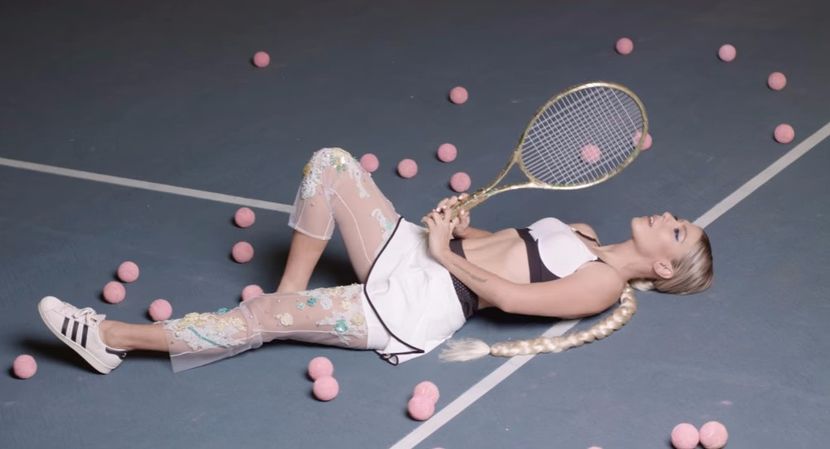 bandicam 2017-03-23 20-42-47-153 - 16b Ce mai vrei - 3