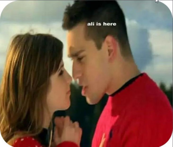 104810040_IKKGYCO3 - 01 anca si vlad - pmdm