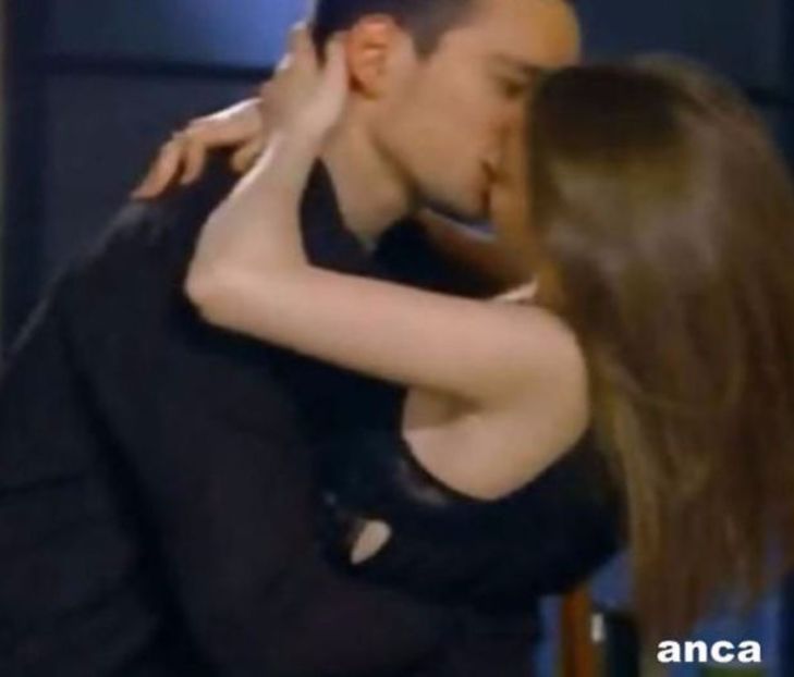 105215214_EJDYDIR3 - 01 anca si vlad - pmdm