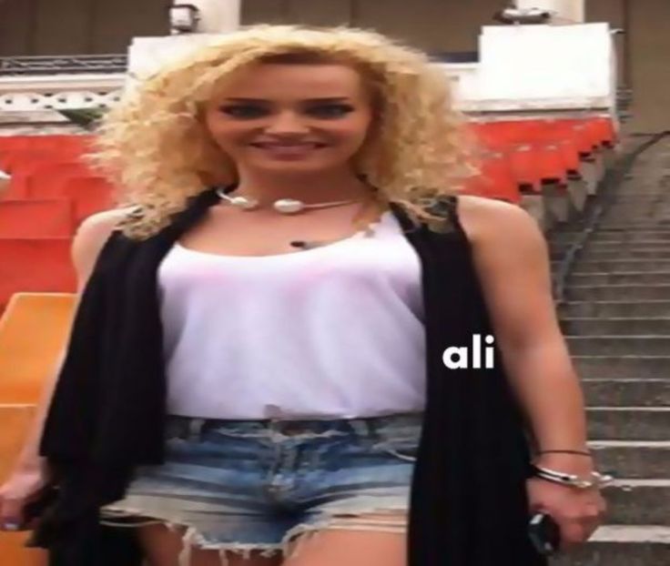 105070509_PQMKNEW3 - 01 monica - pmdm