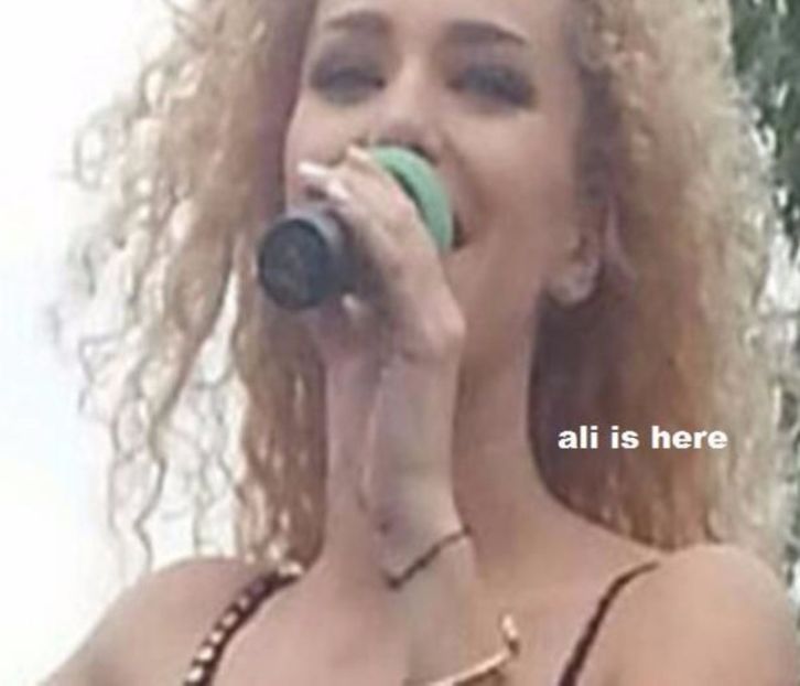 105073245_YPUZKHW - 01 monica - pmdm