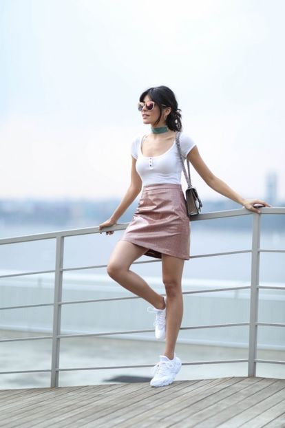 p19-683x1024 - sazan hendrix