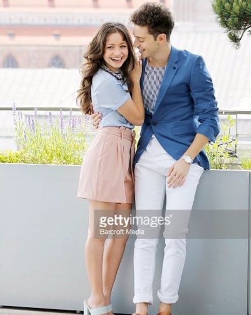  - E-Karol Sevilla si Ruggero Pasquarelli