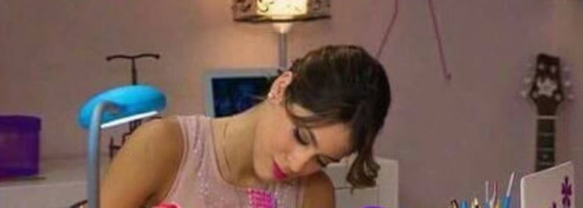 105005741_KRPGLRB - 01a Violetta - pmv