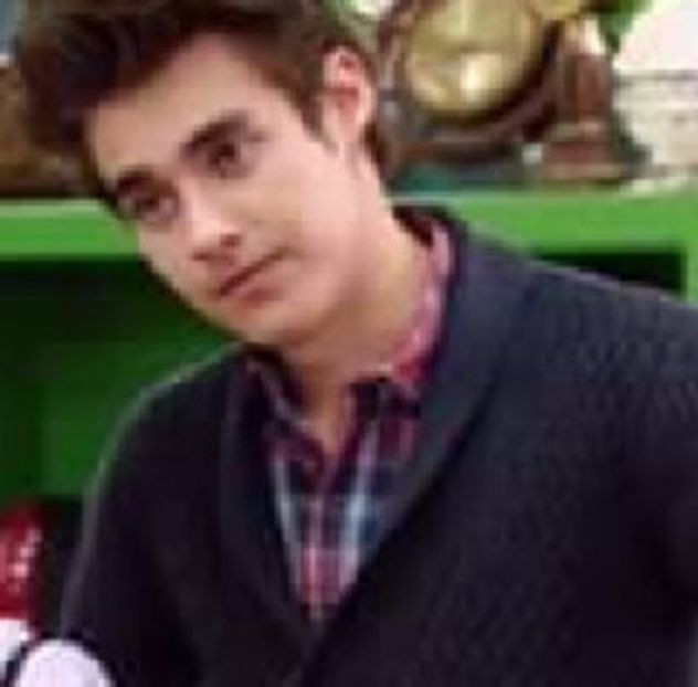 105005778_NNHGRFZ3 - 02a Leon - pmv