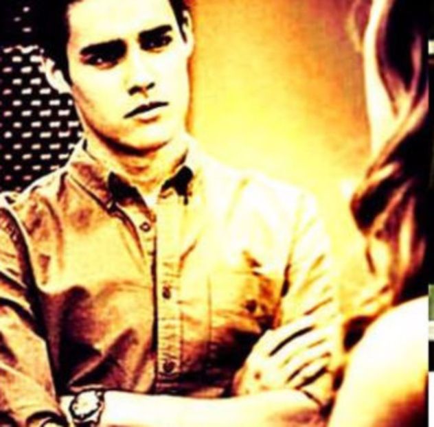 105090277_ZWQIRZC - 02a Leon - pmv