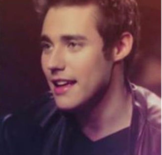 105090337_IZTFOVQ3 - 03a Jorge - pmv