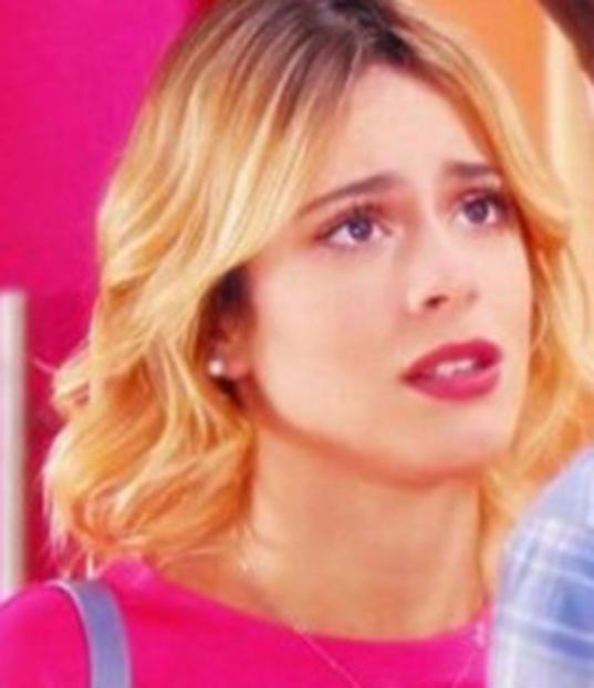102923755_QLIXOSE3 - 01a Violetta - pmv
