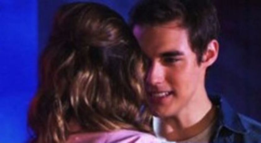 102923936_YVNDOKE3 - 02a Leon - pmv